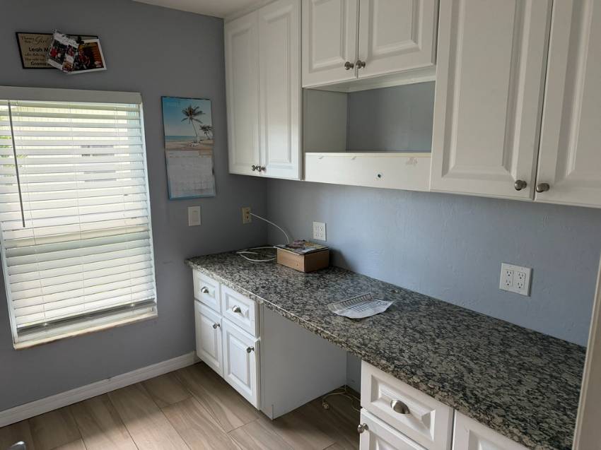 1917 Madera Drive a North Fort Myers, FL Mobile or Manufactured Home for Sale